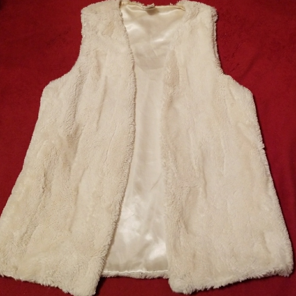 Arizona jean company white vest